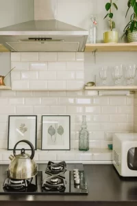 Read more about the article 5 Reasons to Transform Your Kitchen with a New Backsplash